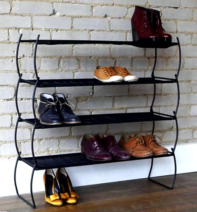Различные виды моделей полок для обуви
